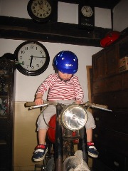 Hugh070309.JPG